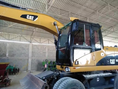 Caterpillar M313D [4]