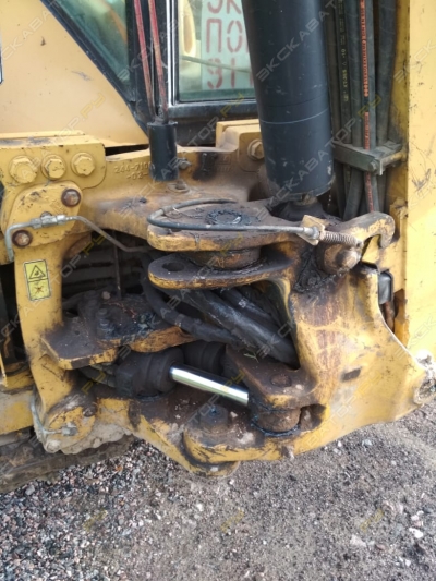 Caterpillar 432E [2]