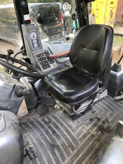 Komatsu WB93R [2]