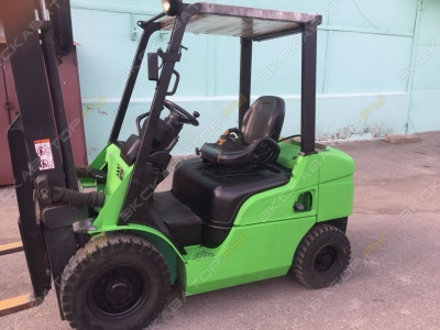 Mitsubishi FG25N [1]