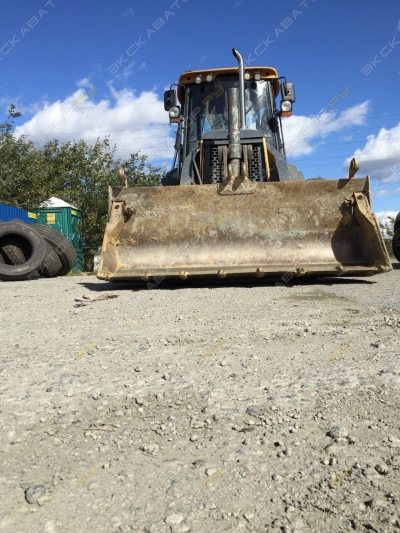 John Deere 325J [2]