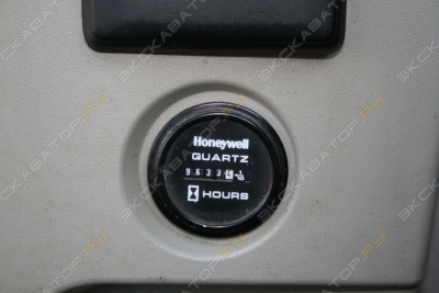 Hyundai R 320LC-7 [3]