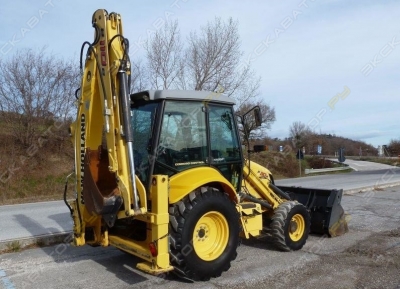 New Holland B110B [3]