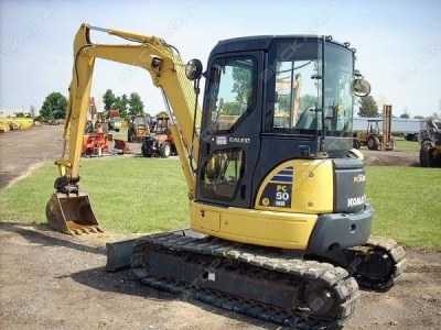 Komatsu PC50MR [2]