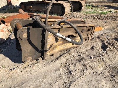 Hyundai R 220LC-9S [3]