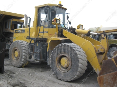 Komatsu WA420-3 [4]
