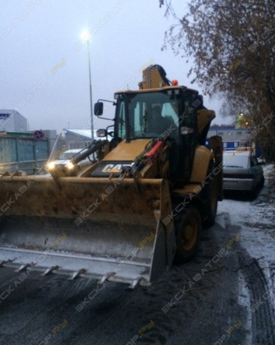 Caterpillar 428F2 [4]