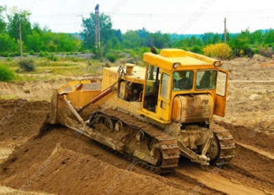 Komatsu D61E-12 [1]