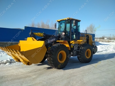 XCMG ZL50FV [2]