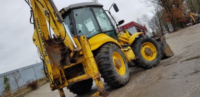 New Holland LB115B [4]