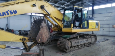 Komatsu PC300-8 [0]