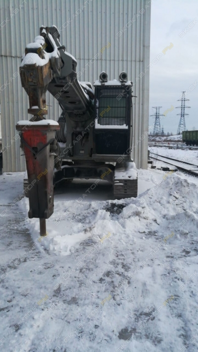 Gradall XL4210III [3]