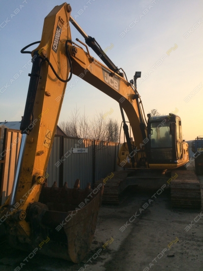 JCB JS 220 LC [1]