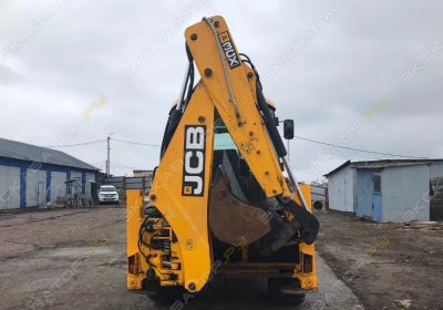 JCB 3CX [2]