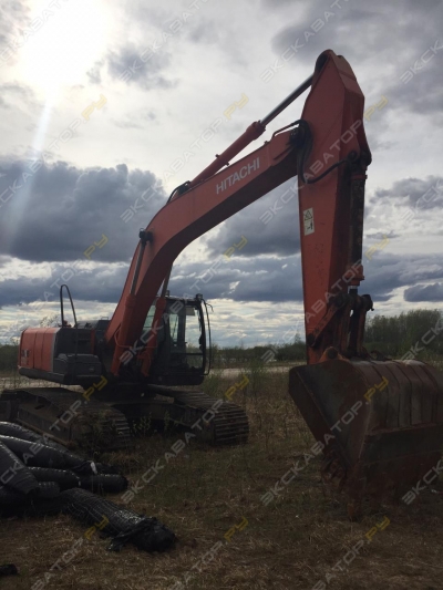 Hitachi ZAXIS 270LC-3 [2]