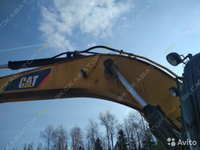 Caterpillar 330D [0]
