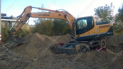 Hyundai R170W-9S [2]