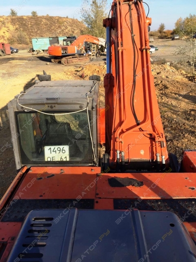 Hitachi ZX330 [4]