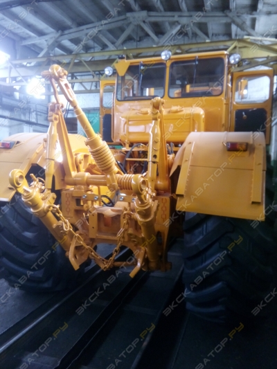 Кировец К-701 [1]
