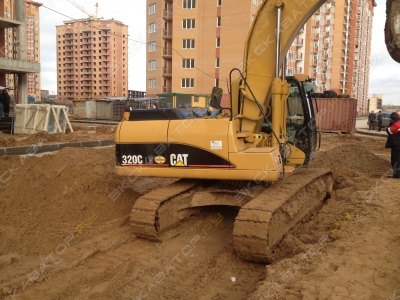 Caterpillar 320 [1]