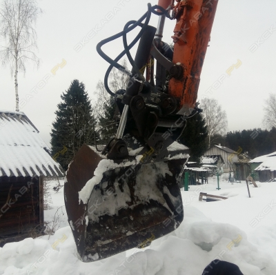 Hitachi EX60 [1]