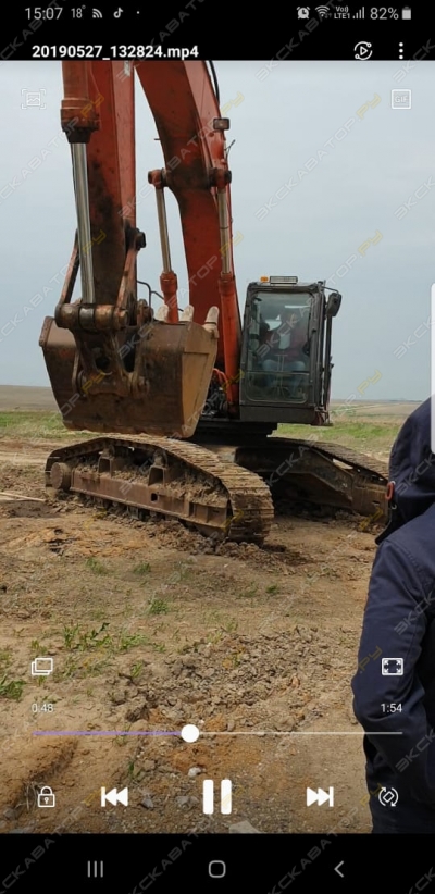 Hitachi ZX350LC-3 [1]