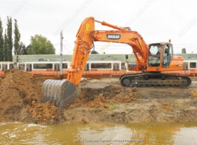 Doosan DX225LCA [1]