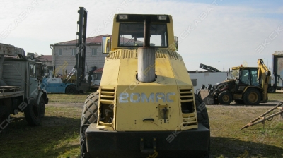Bomag BW 213 D-3 [3]