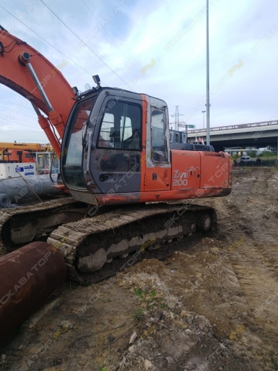 Hitachi ZAXIS 200 [2]