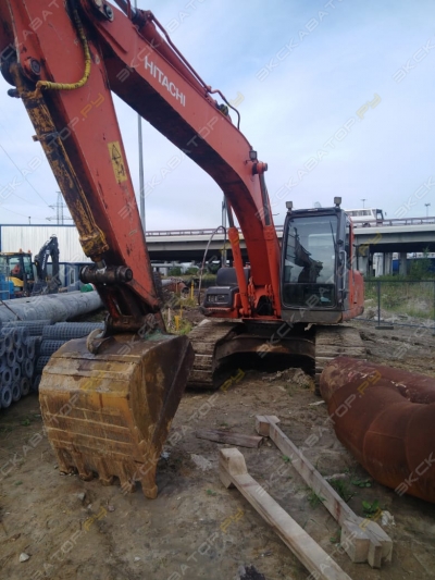 Hitachi ZAXIS 200 [1]