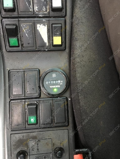 Volvo EC290B LC [4]