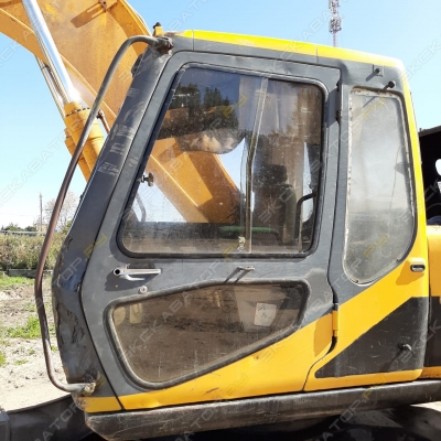 JCB JS 200L [3]