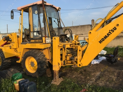 Komatsu WB98A-2 [2]