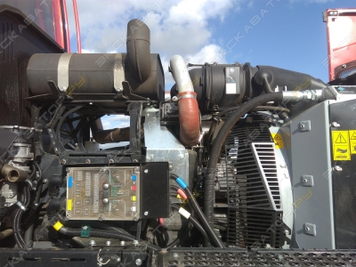 Komatsu 895 [4]