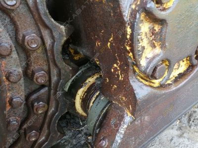 Komatsu D65E-12 [4]