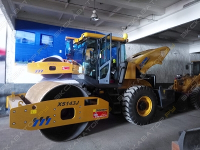 XCMG XS143J [2]