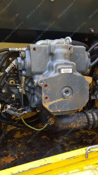 Komatsu PC200LC-7 [2]