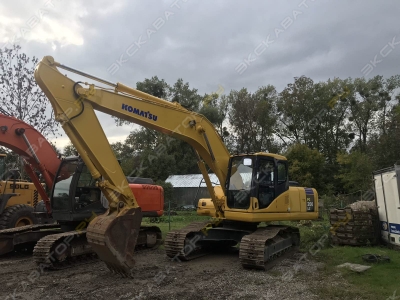 Komatsu PC200 [0]