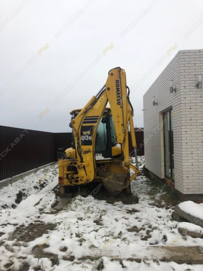 Komatsu WB93R-5E0 [0]