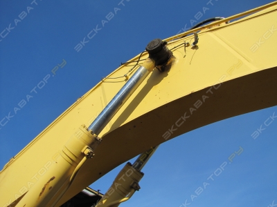Komatsu PC400-7 [4]