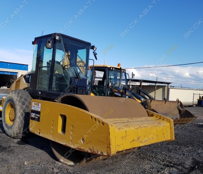 Caterpillar CS76 XT [2]
