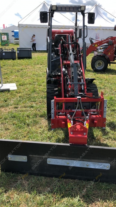 Weidemann 1160 [2]
