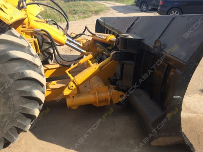 Кировец К-703МА-ДМ15 [3]