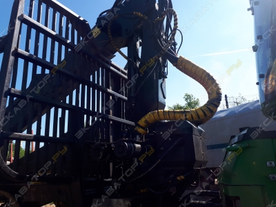 John Deere 1110E [1]