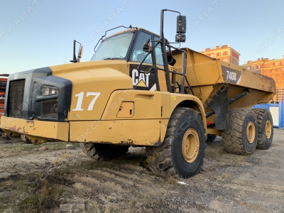 Caterpillar 740 [2]
