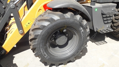 Case 580 ST [4]