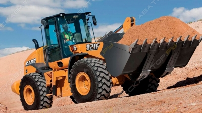 Case 921F [0]