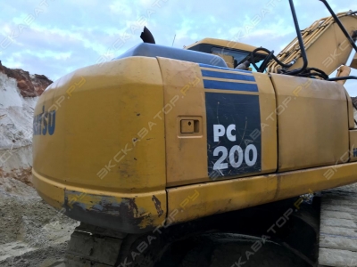 Komatsu PC200 [0]