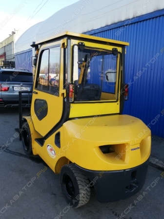 Komatsu FD30T-17 [4]