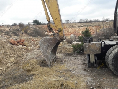 Caterpillar M322C [2]